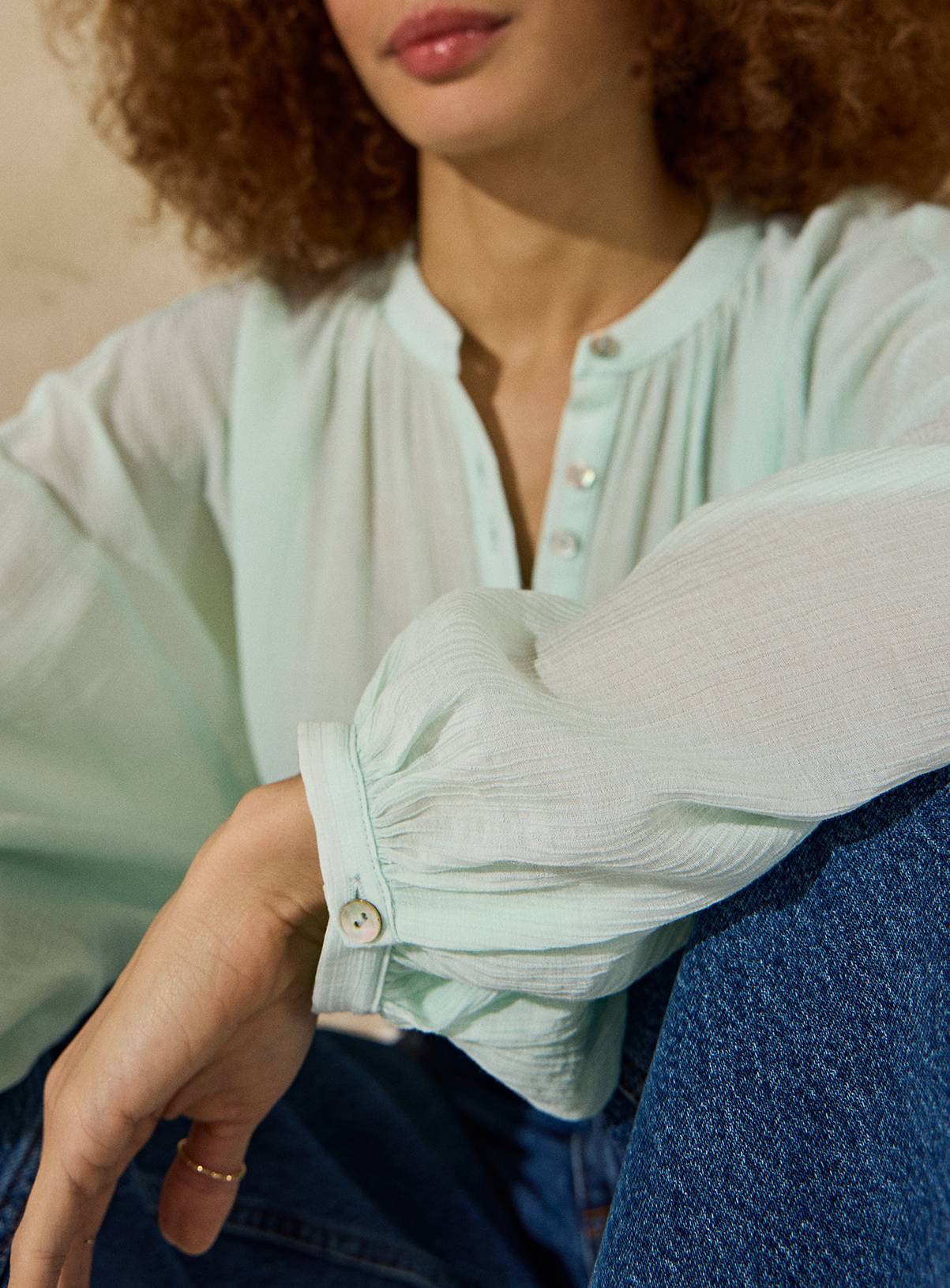 EVERBELLE Pale Green Button Detail Blouse 8 - Image 3